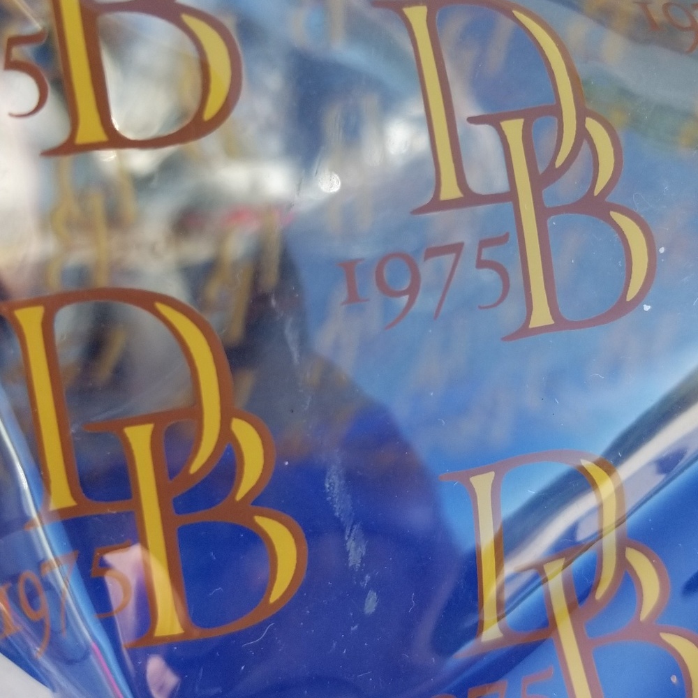 Dooney & Bourke Clear Tote Bag - Picture 5 of 7